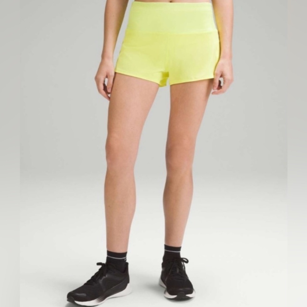 NWT Lululemon Speed Up High-Rise Lined Short 2.5" in Electric Lemon